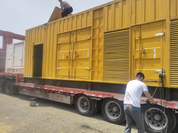 翔安除了负载情况和发动机维护,还有哪些因素会影响 200kw 柴油发电机的油耗?