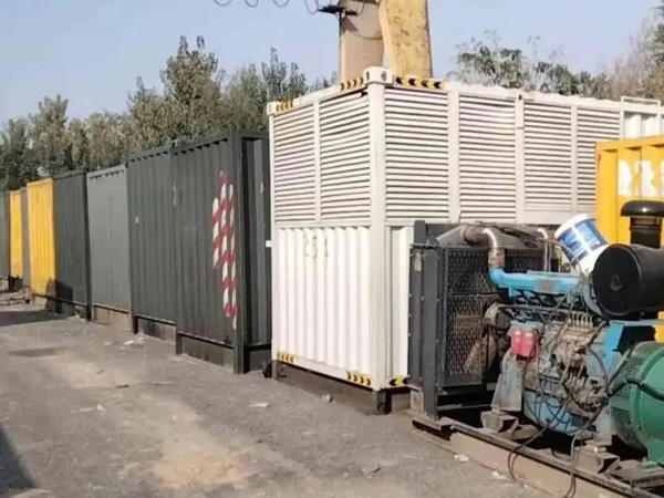 翔安200KW柴油发电机机组每小时油耗是多少？